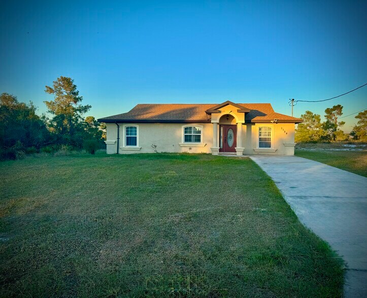 1154 Macarthur St, Lake Placid, FL à vendre - Photo du bâtiment - Image 1 de 16