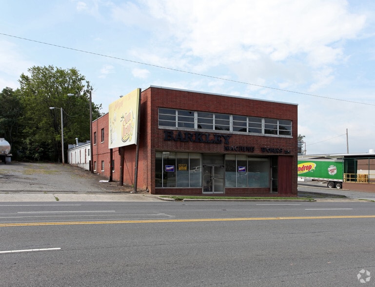 823 E Franklin Blvd, Gastonia, NC for sale - Building Photo - Image 2 of 23