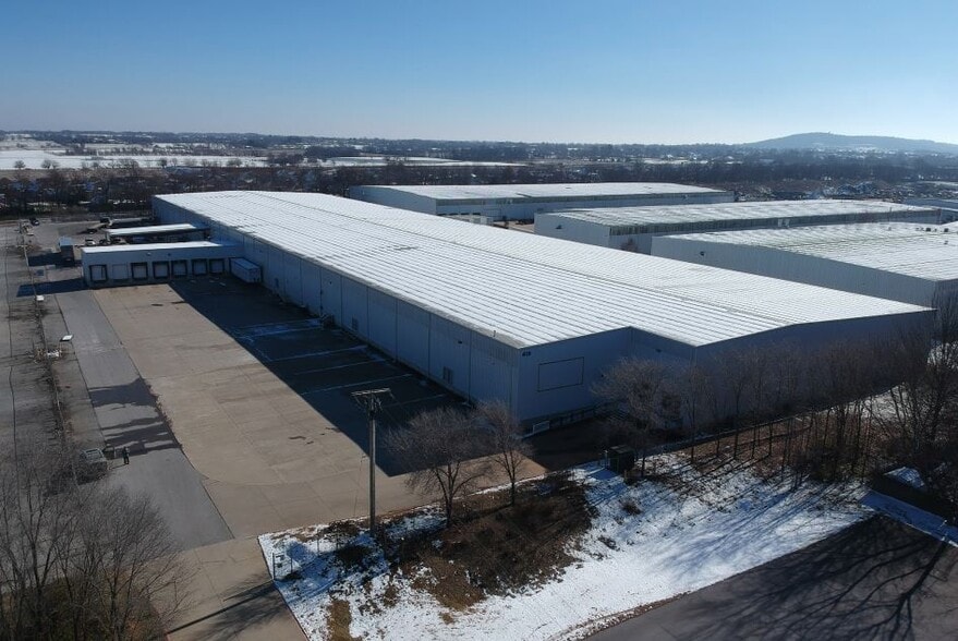 419 S Lincoln St, Lowell, AR for lease - Primary Photo - Image 2 of 18