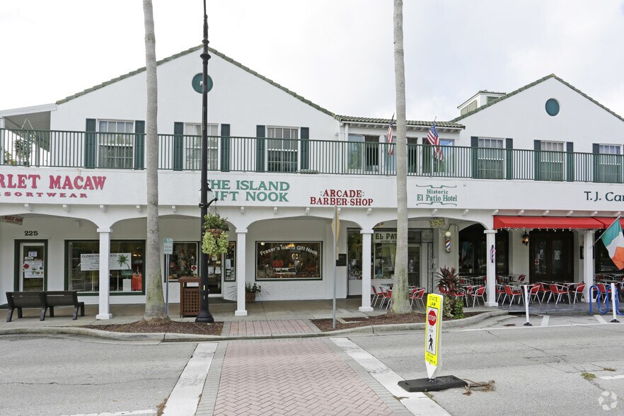 229 W Venice Ave, Venice, FL à vendre - Photo du bâtiment - Image 3 de 21