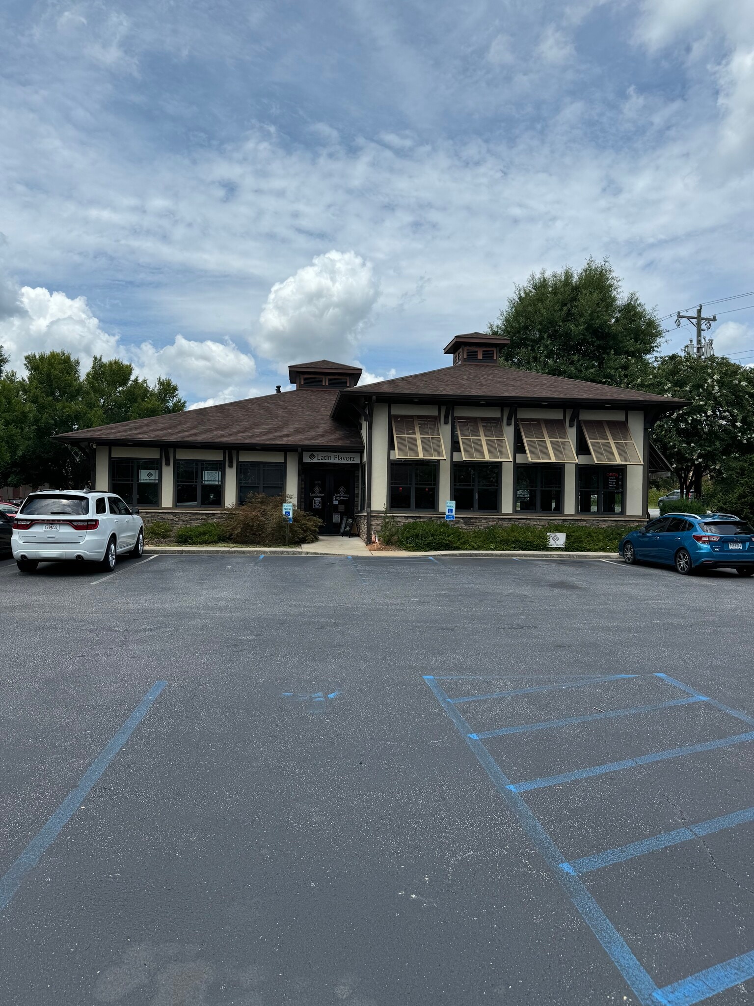 912 S Batesville Rd, Greer, SC for lease Building Photo- Image 1 of 12