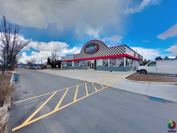 8160 W Overland Rd, Boise, ID à louer - Photo du bâtiment - Image 2 de 23