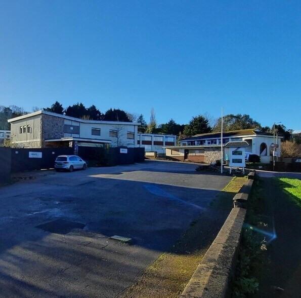 Totnes Rd, Paignton à vendre - Photo du bâtiment - Image 3 de 3