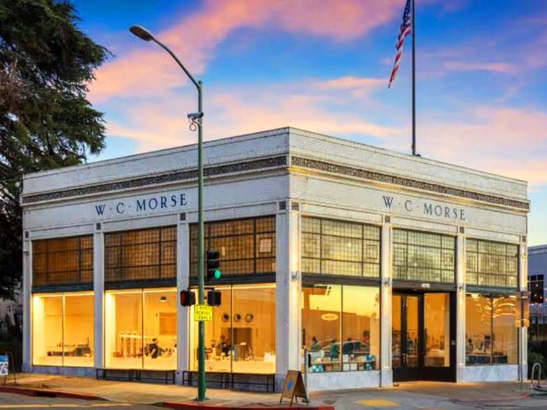 4270 Broadway, Oakland, CA for lease - Building Photo - Image 1 of 3