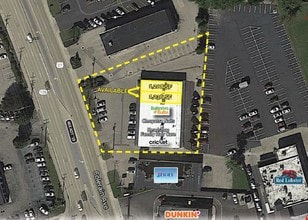 9804-9814 Colerain Ave, Cincinnati, OH à louer Aérien- Image 1 de 1