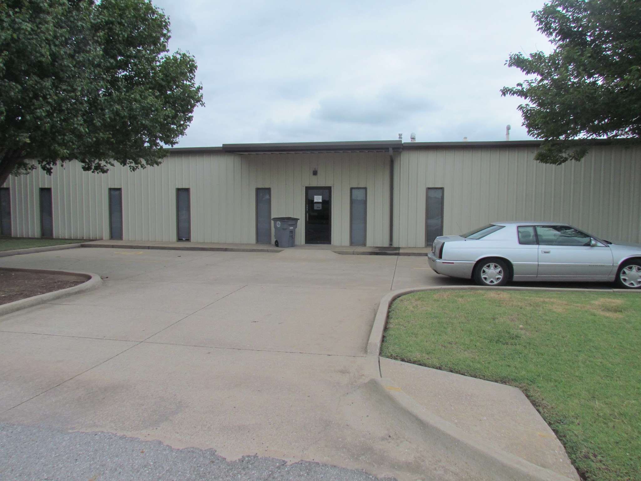 2505 SW 6th St, Lawton, OK for sale Building Photo- Image 1 of 1