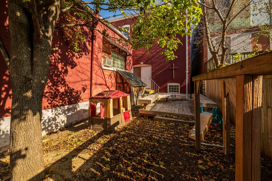 4019 S Grand Blvd, Saint Louis, MO à vendre - Photo du bâtiment - Image 2 de 40