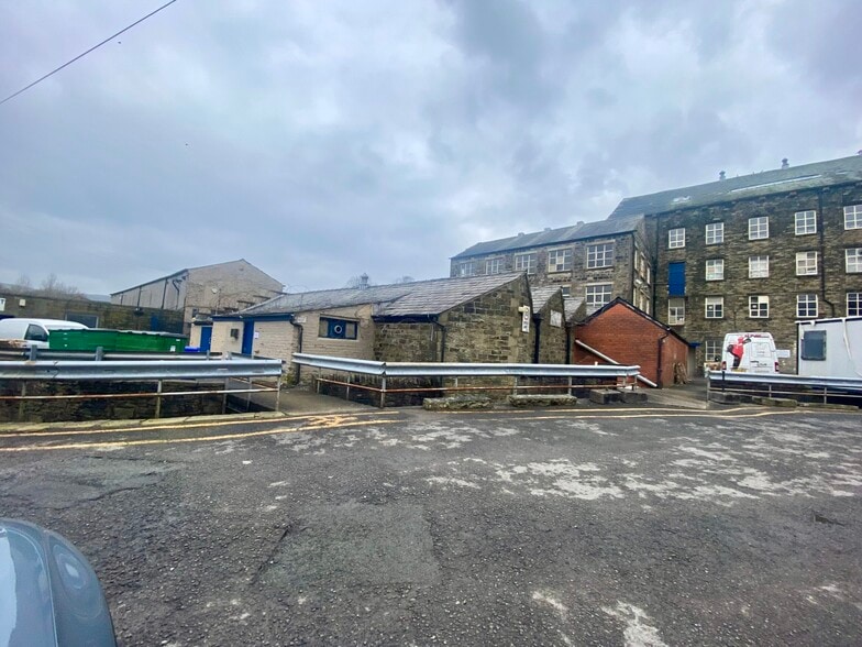 Newchurch Rd, Bacup à vendre - Photo du bâtiment - Image 2 de 5