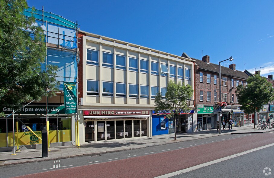 30-34 Heath Rd, Twickenham à louer - Photo du bâtiment - Image 2 de 4