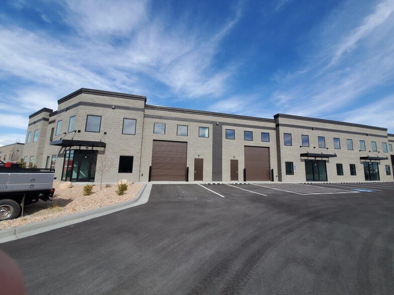 2052 W 500 N, Springville, UT à vendre - Photo du bâtiment - Image 2 de 19