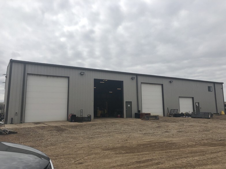 3532 Hwy 58, Fairview, MT à vendre - Photo du bâtiment - Image 2 de 25