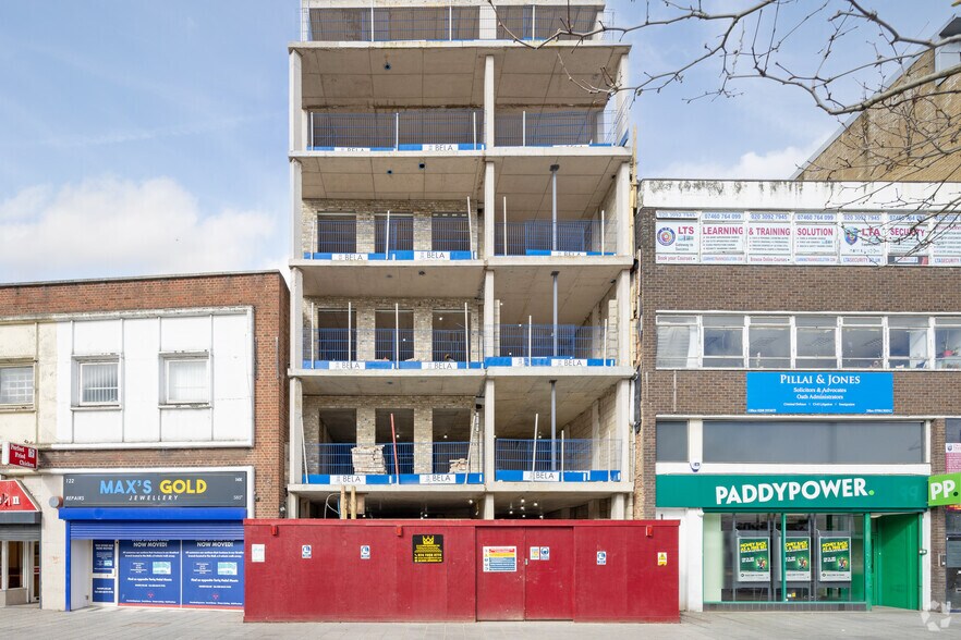 124 The Grv, Londres à louer - Photo du bâtiment - Image 2 de 2