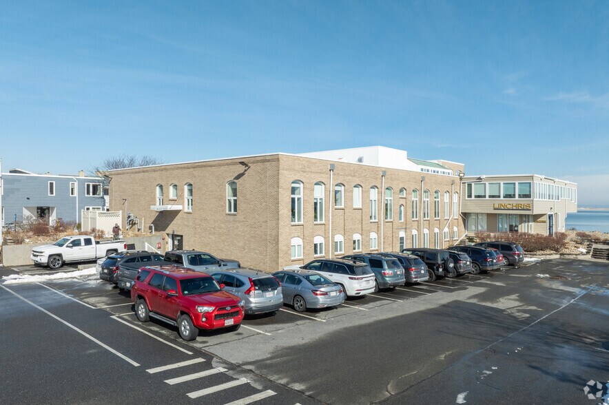 225 Water St, Plymouth, MA à louer - Photo du bâtiment - Image 3 de 5