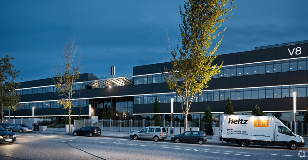 Calle Valgrande, 8, Alcobendas, Madrid à louer - Photo du bâtiment - Image 2 de 34