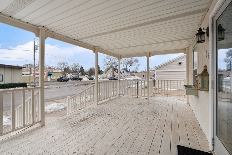 1106 1st Ave SW, Austin, MN for sale - Building Photo - Image 2 of 22