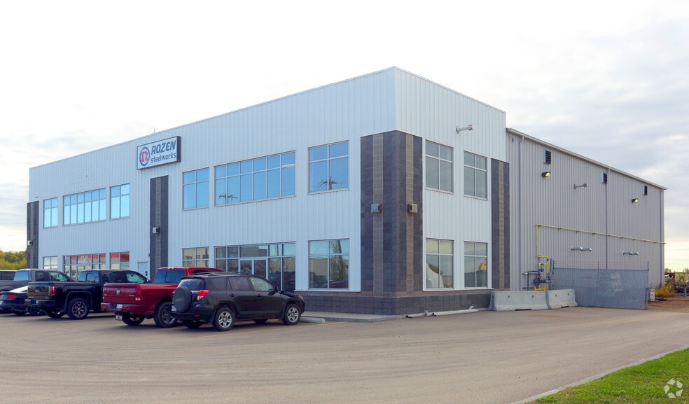 357 Saskatchewan Ave, Spruce Grove, AB à louer - Photo du bâtiment - Image 2 de 20