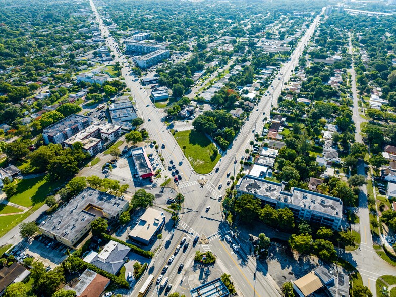 13505 W Dixie Hwy, North Miami, FL for lease - Aerial - Image 3 of 7