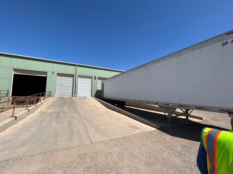 100 E 9th St, Douglas, AZ for lease - Building Photo - Image 2 of 33