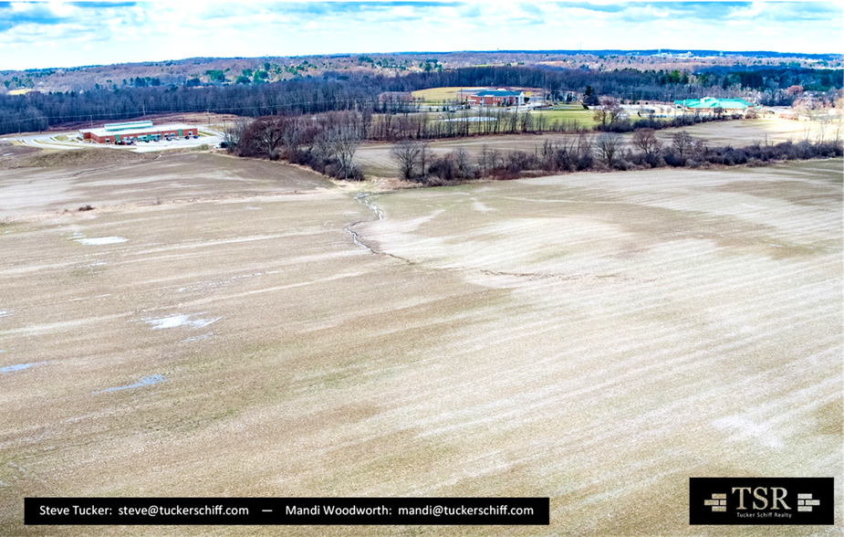 Raemelton Dr, Mansfield, OH à vendre - Photo du bâtiment - Image 3 de 8