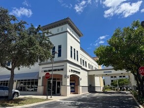 15501-15519 NW 67th Ave, Miami Lakes, FL for lease Interior Photo- Image 2 of 3