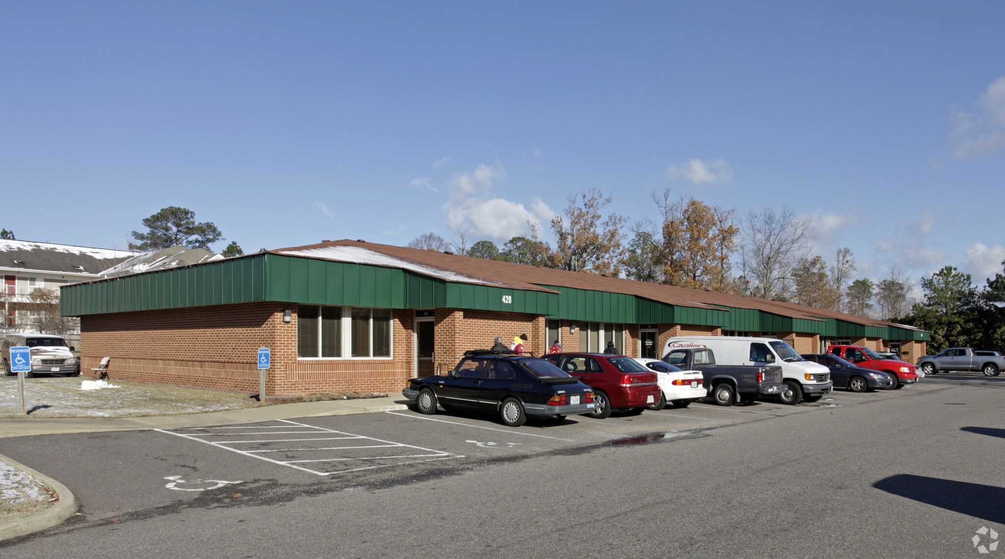 420 Investors Pl, Virginia Beach, VA for lease Primary Photo- Image 1 of 3