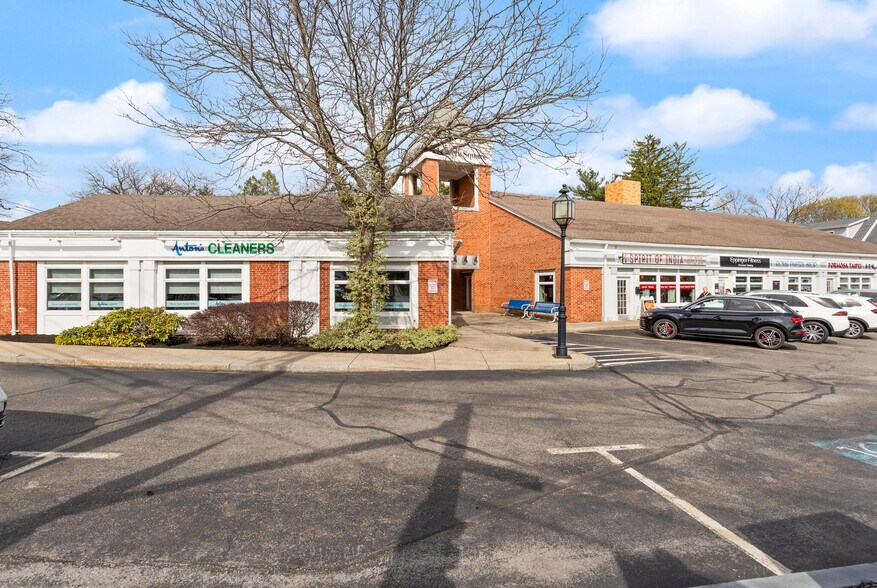 313-321 Marrett Rd, Lexington, MA à vendre - Photo du bâtiment - Image 2 de 18