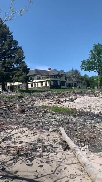 7200 Lake Shore Rd, Derby, NY à vendre - Vidéo sur l’inscription commerciale - Image 2 de 20