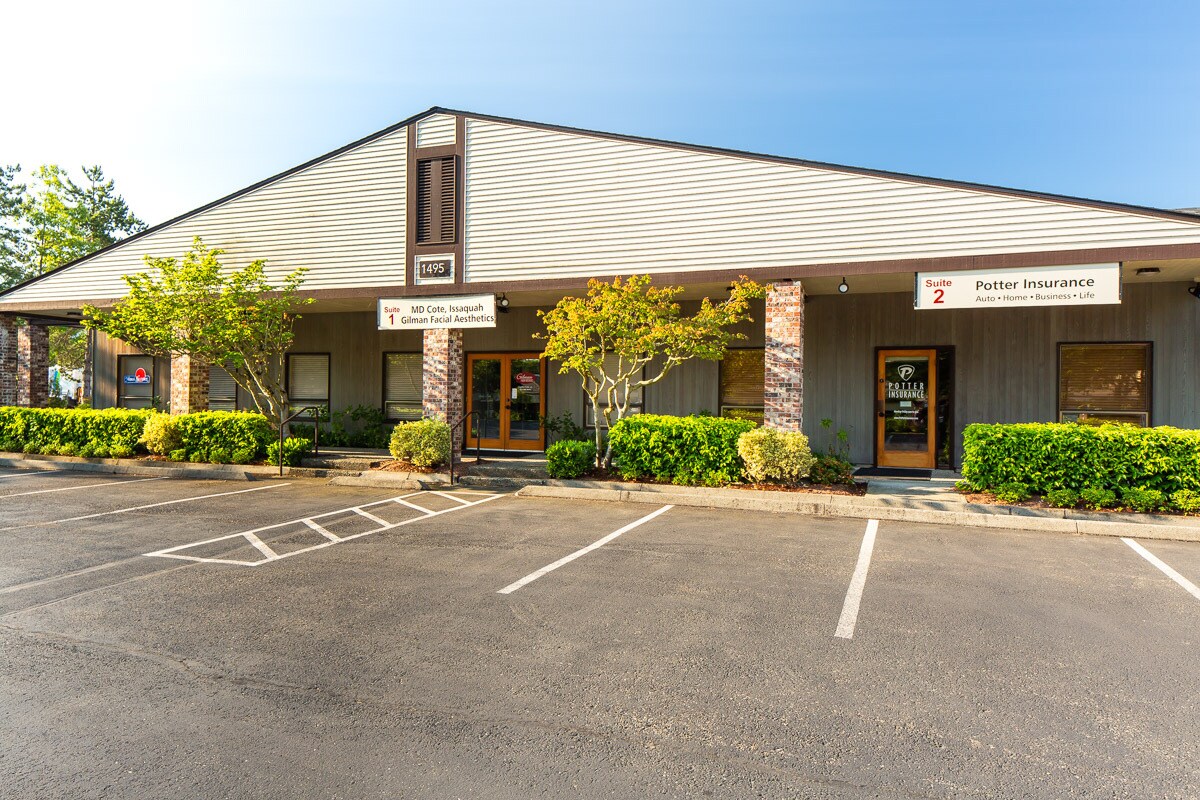 1495 NW Gilman Blvd, Issaquah, WA for lease Building Photo- Image 1 of 2