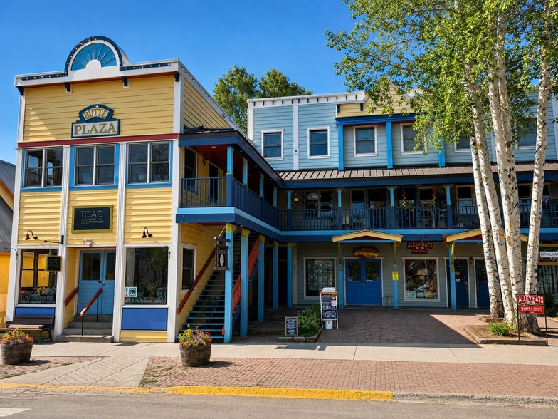 318 Elk Ave, Crested Butte, CO for sale - Primary Photo - Image 1 of 4