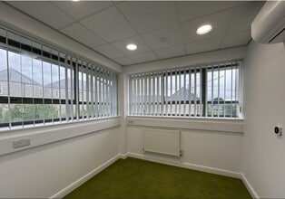 Glastonbury Rd, Wells for lease Interior Photo- Image 2 of 12