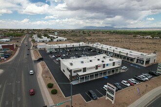 1400 Main St NW, Los Lunas, NM à louer Photo intérieure- Image 2 de 24