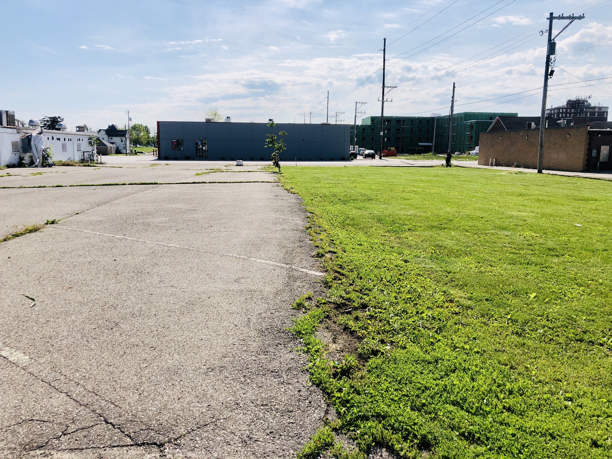 108 N Center St, Marshalltown, IA for sale Primary Photo- Image 1 of 1