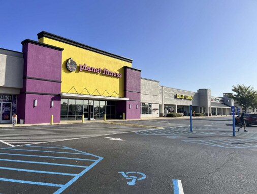 2300-2600 Pepperell Pky, Opelika, AL à louer - Photo du bâtiment - Image 3 de 6