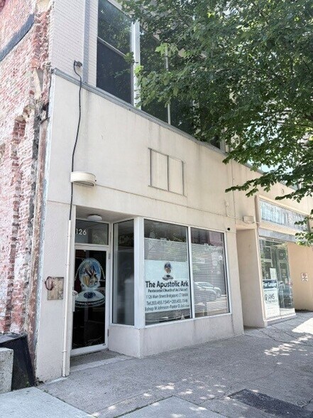 1313 Connecticut Ave, Bridgeport, CT à louer - Photo principale - Image 2 de 12