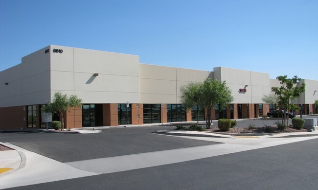 Plus de détails pour 6610 W Arby Ave, Las Vegas, NV - Industriel à louer