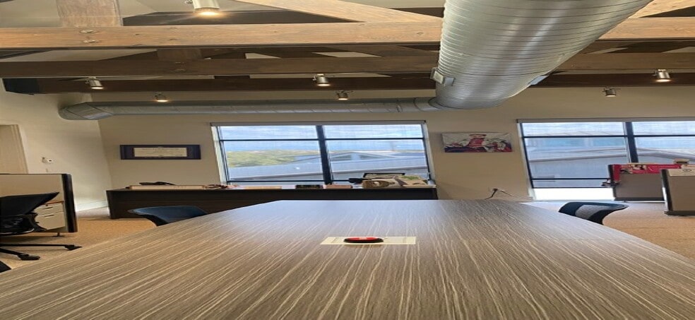 16118 Via Shavano, San Antonio, TX for lease - Interior Photo - Image 3 of 7