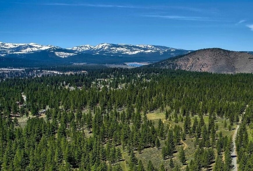 11221 Martis Peak rd, Truckee, CA à vendre - Photo du bâtiment - Image 3 de 3