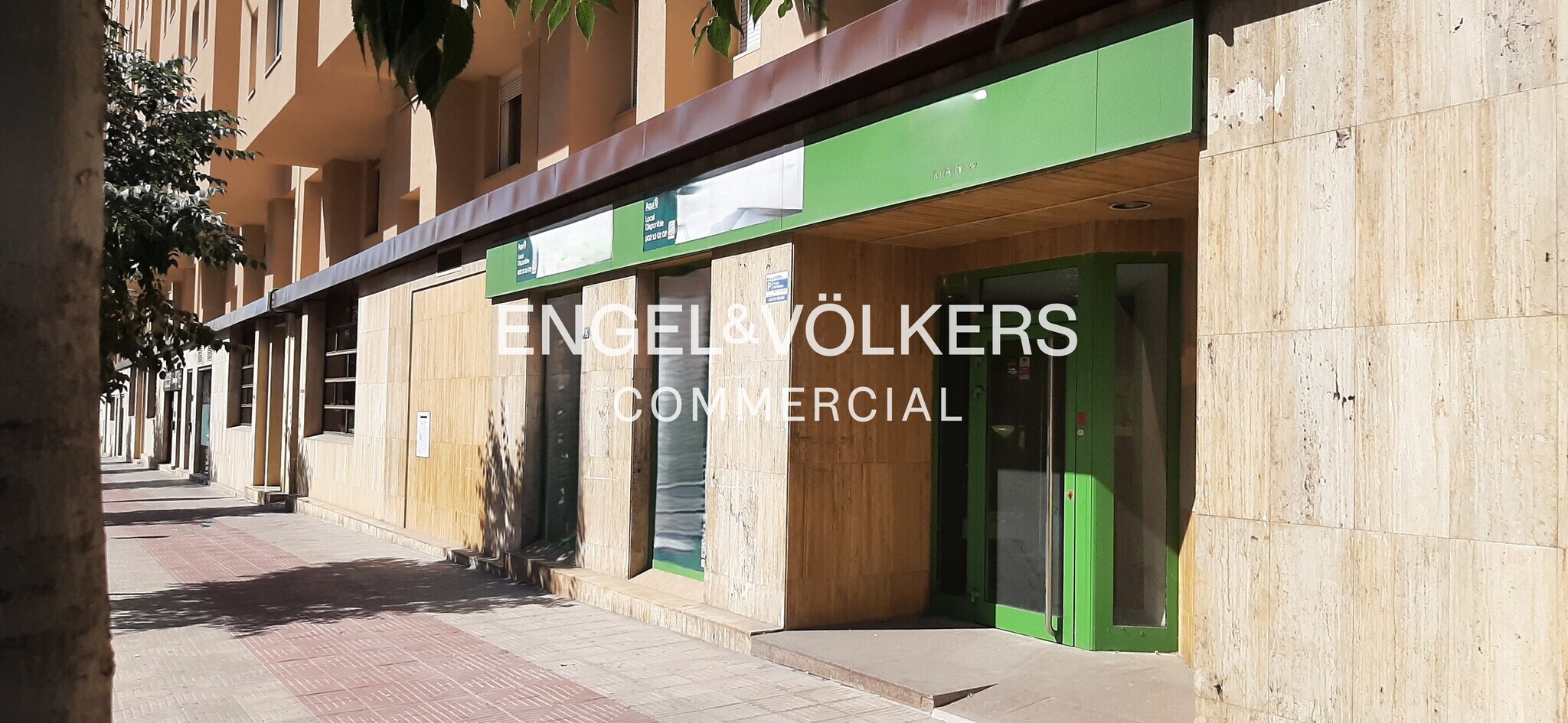 Commerce de détail dans Sabadell, Barcelona à louer Photo intérieure- Image 1 de 3