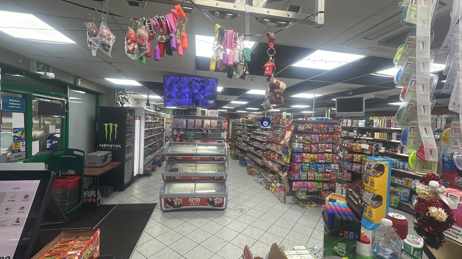 1-2 Upminster Dr, Watnall à vendre Photo intérieure- Image 1 de 8