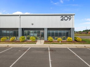 101 Creek Ridge Rd, Greensboro, NC for lease Building Photo- Image 1 of 2