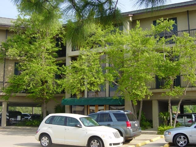 131 Airline Dr, Metairie, LA à louer - Photo principale - Image 1 de 1