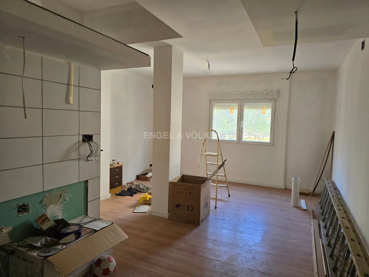 Passeig Ciutat de Mallorca, Barcelone, BAR 08016 -  -  - Photo intérieure - Image 1 of 11