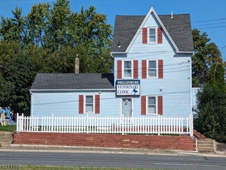 Plus de détails pour 581 Memorial Pky, Phillipsburg, NJ - Spécialité à vendre