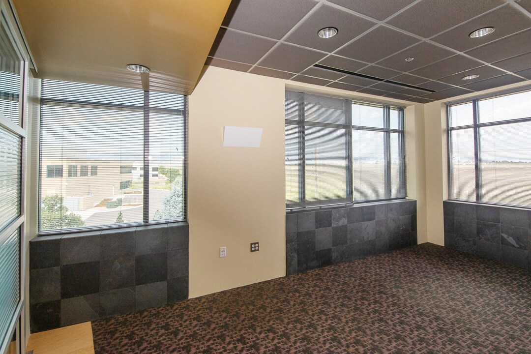 7007 Winchester Cir, Boulder, CO for lease Interior Photo- Image 1 of 10