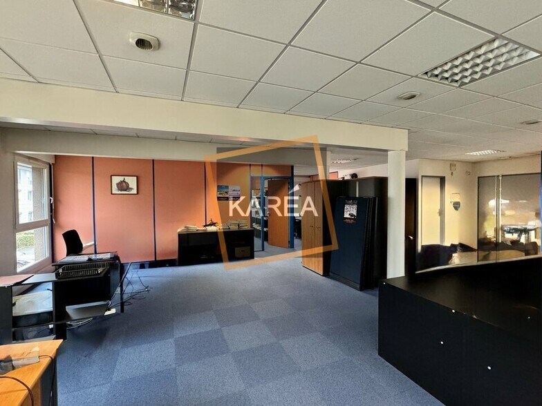 Bureau dans Magny-le-Hongre à vendre - Photo intérieure - Image 3 de 10