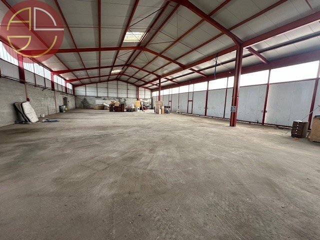 Industrial in Toulouse for sale Building Photo- Image 1 of 9