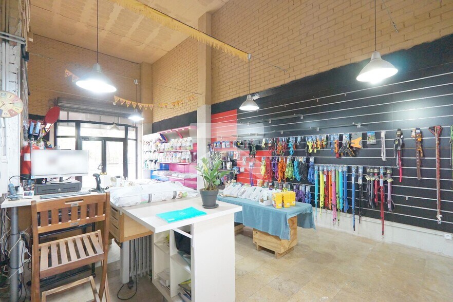Retail in Tarragona, Tarragona for lease - Building Photo - Image 1 of 5