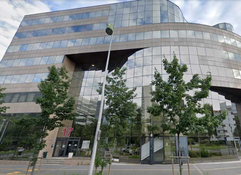 Office in Noisy-le-Grand for lease Building Photo- Image 1 of 8