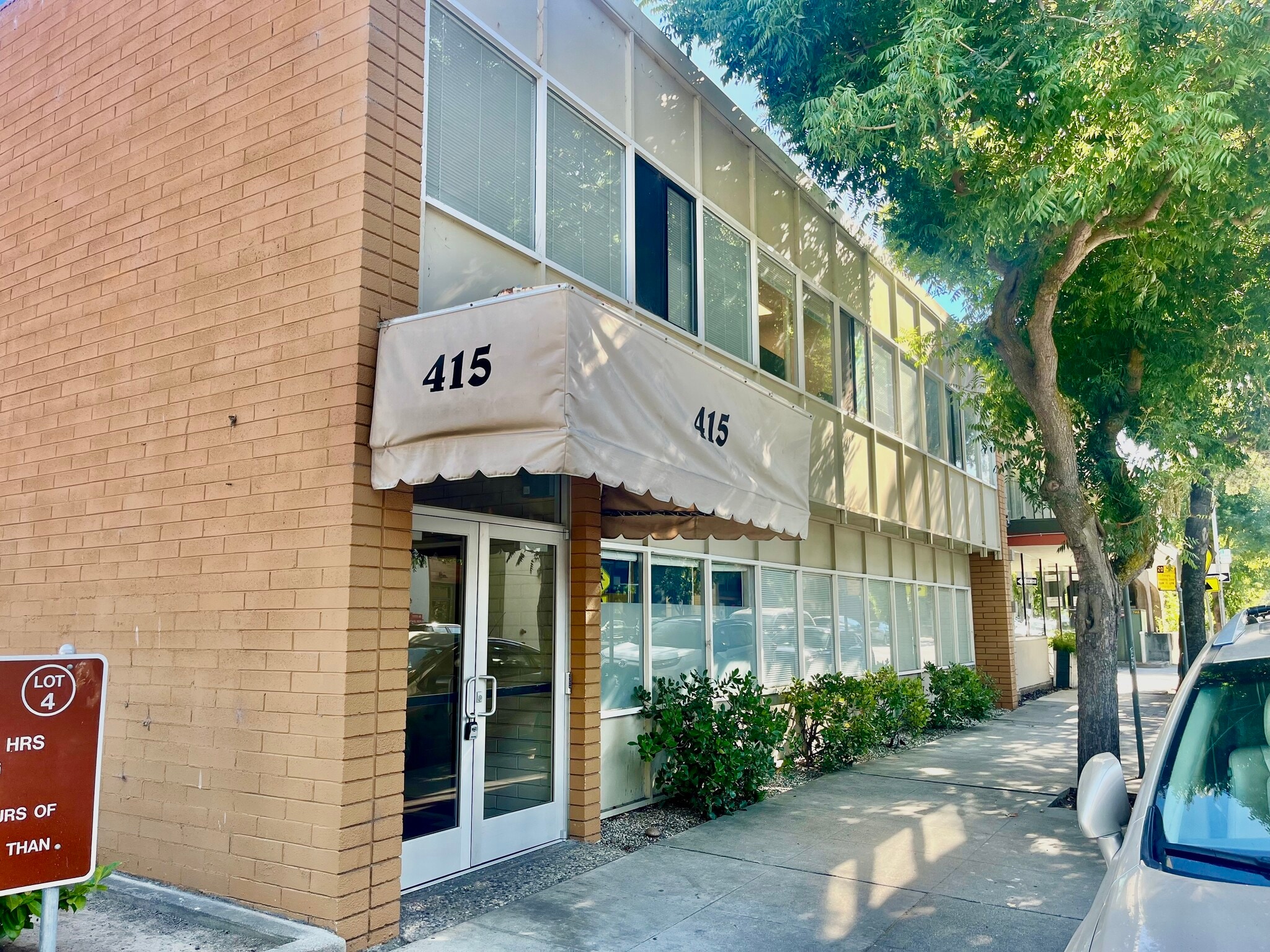 415 Cambridge Ave, Palo Alto, CA for lease Primary Photo- Image 1 of 5