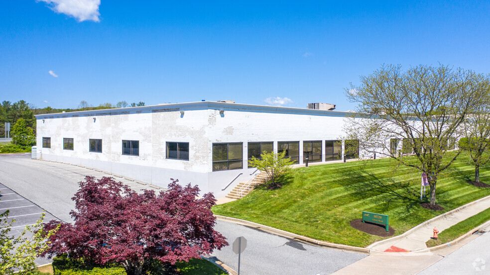 10720 Gilroy Rd, Hunt Valley, MD for lease - Primary Photo - Image 1 of 6